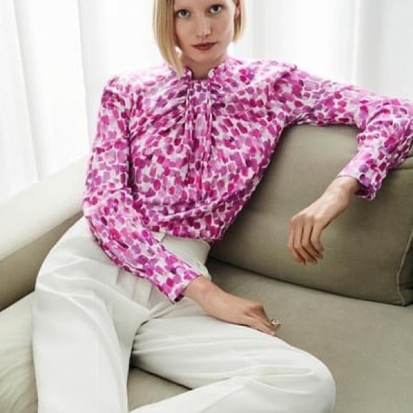 The Fold london Tops - The Fold London “Painterly” berry pattern silk viscose top